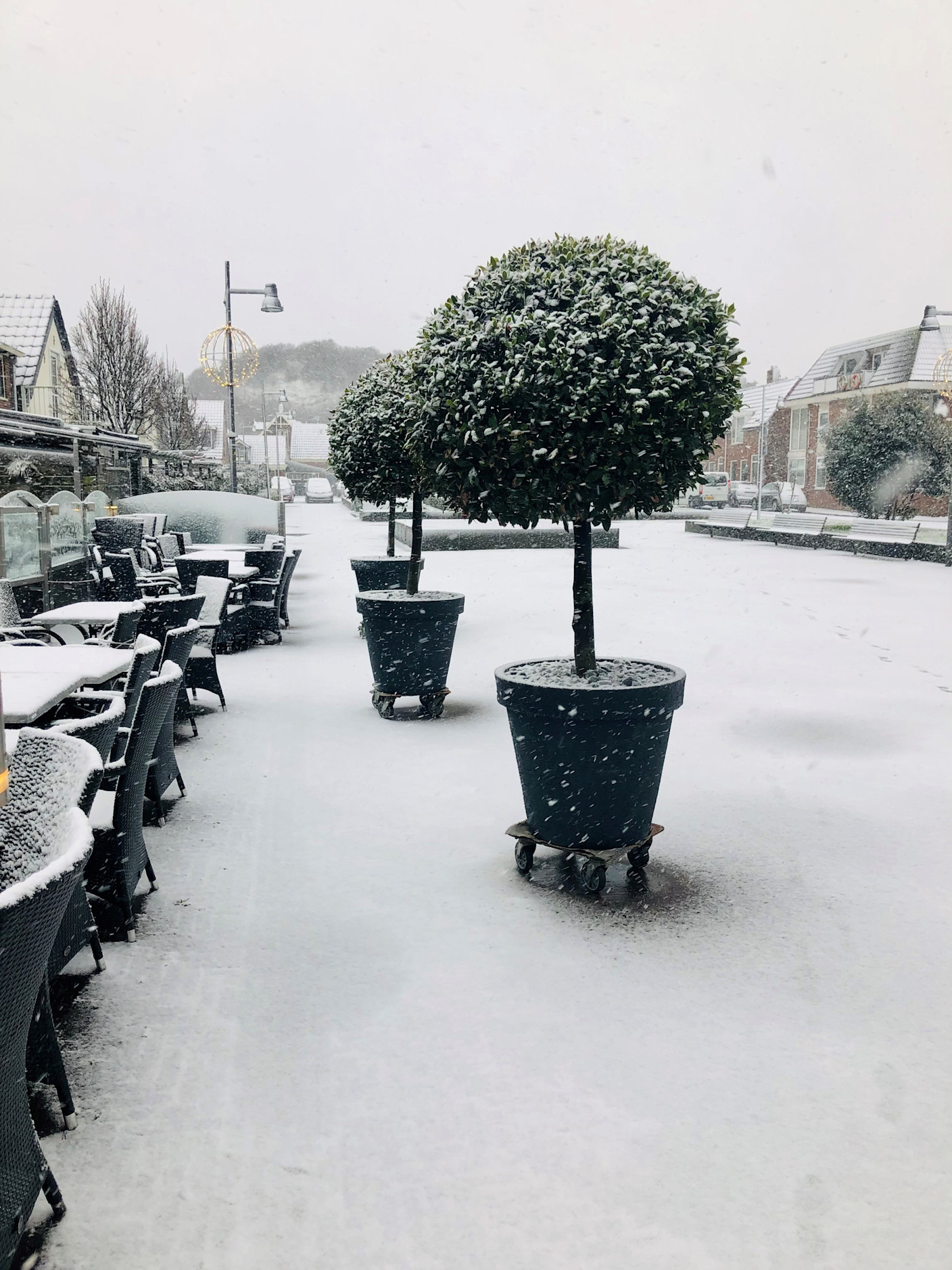 Foto gemaakt door Marja Bak-Aal - Egmond aan Zee - Ook Egmond aan Zee is wit. Foto gemaakt door Marja Bak-Aal - Egmond aan Zee - Ook Egmond aan Zee is wit.