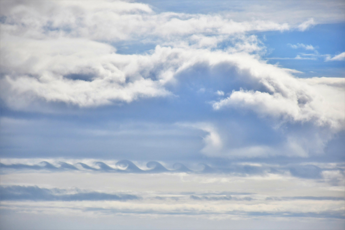 Prachtige KelvinHelmholtz wolken boven Terschelling Weer.nl