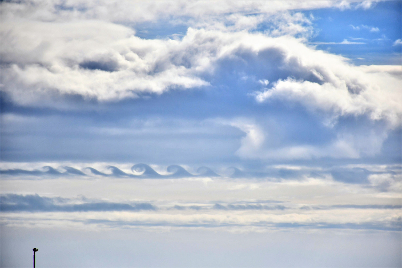 Prachtige KelvinHelmholtz wolken boven Terschelling Weer.nl